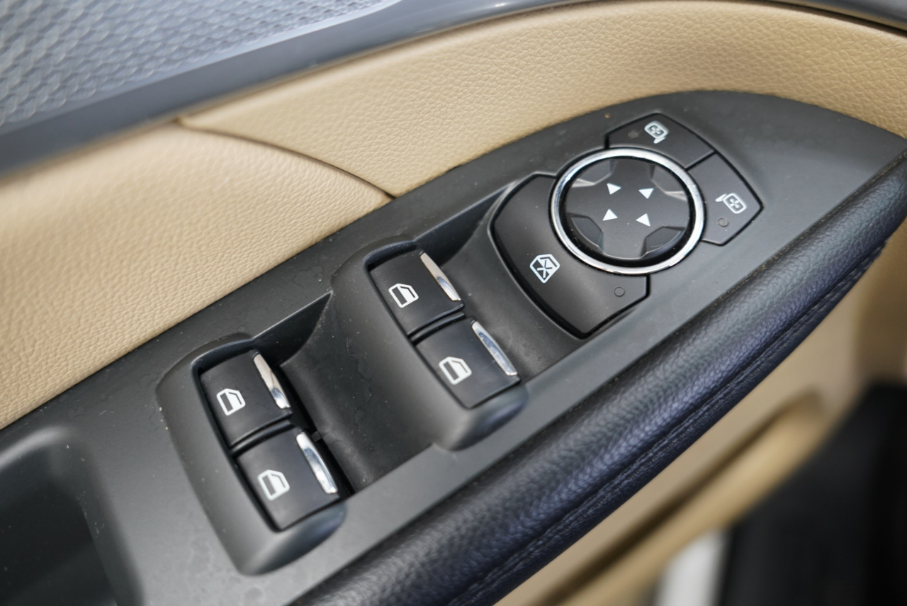 Ford Explorer XLT FWD 2017