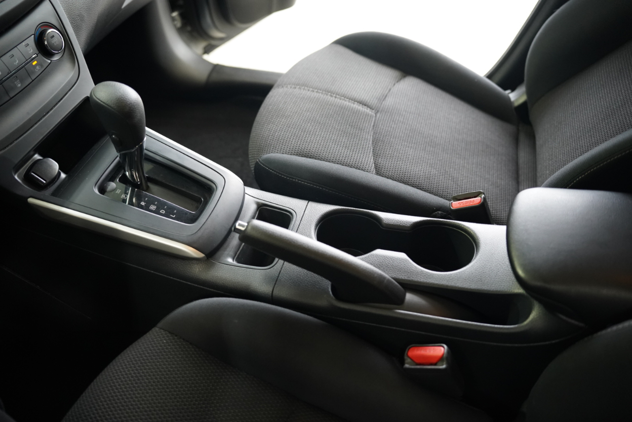 Nissan Sentra S CVT 2017