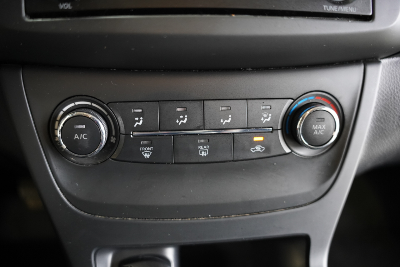 Nissan Sentra S CVT 2017