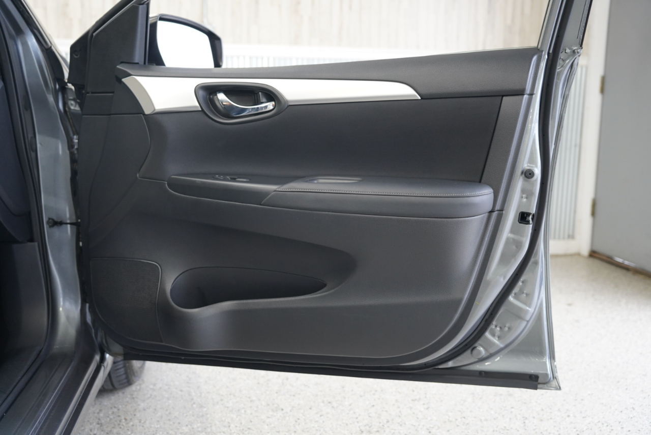 Nissan Sentra S CVT 2017