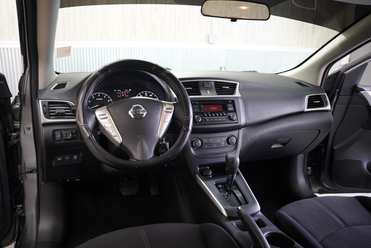 Nissan Sentra S CVT 2017