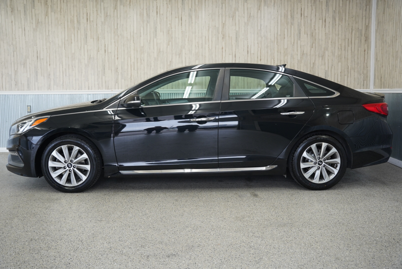 Hyundai Sonata Sport 2.4L 2017