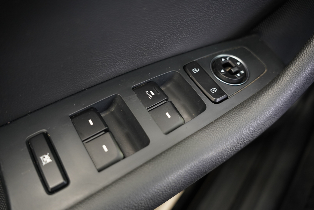 Hyundai Sonata Sport 2.4L 2017