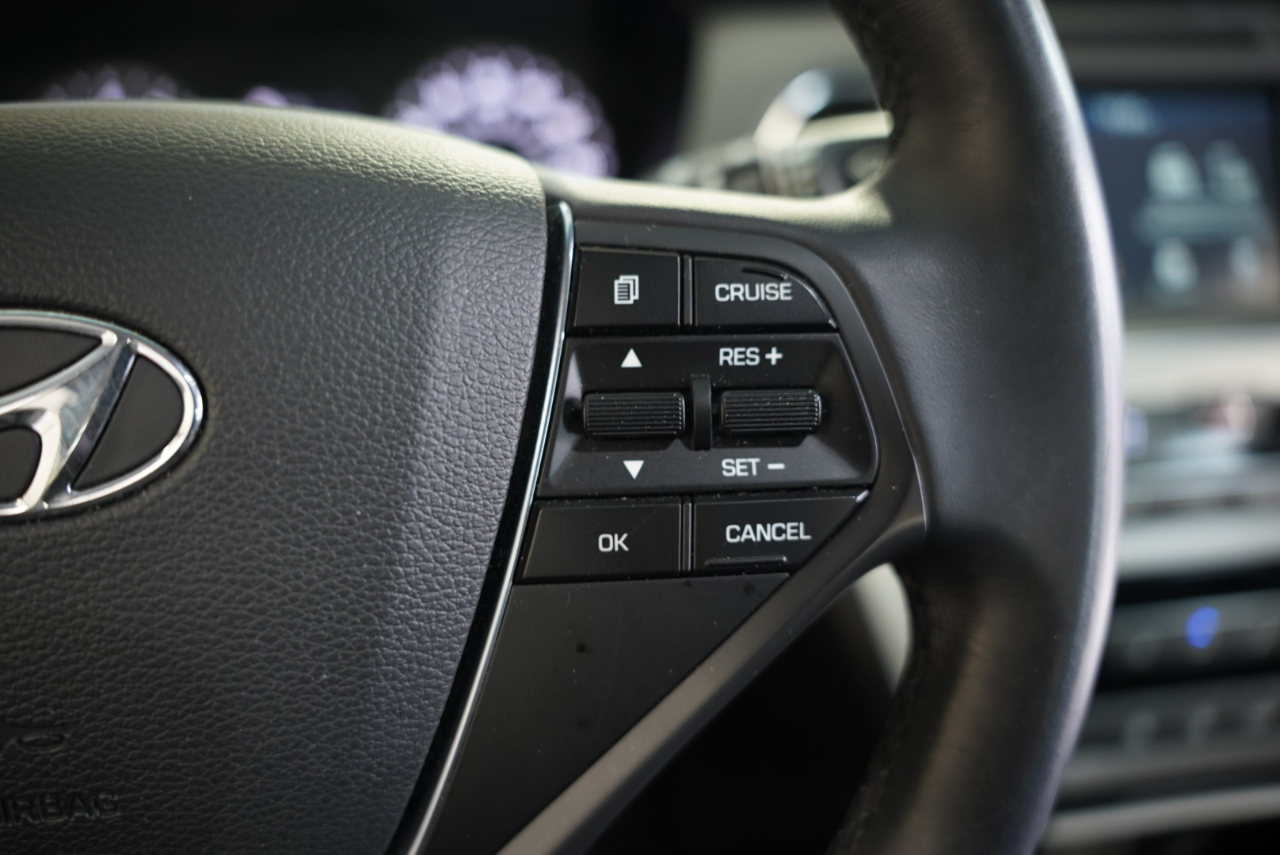 Hyundai Sonata Sport 2.4L 2017