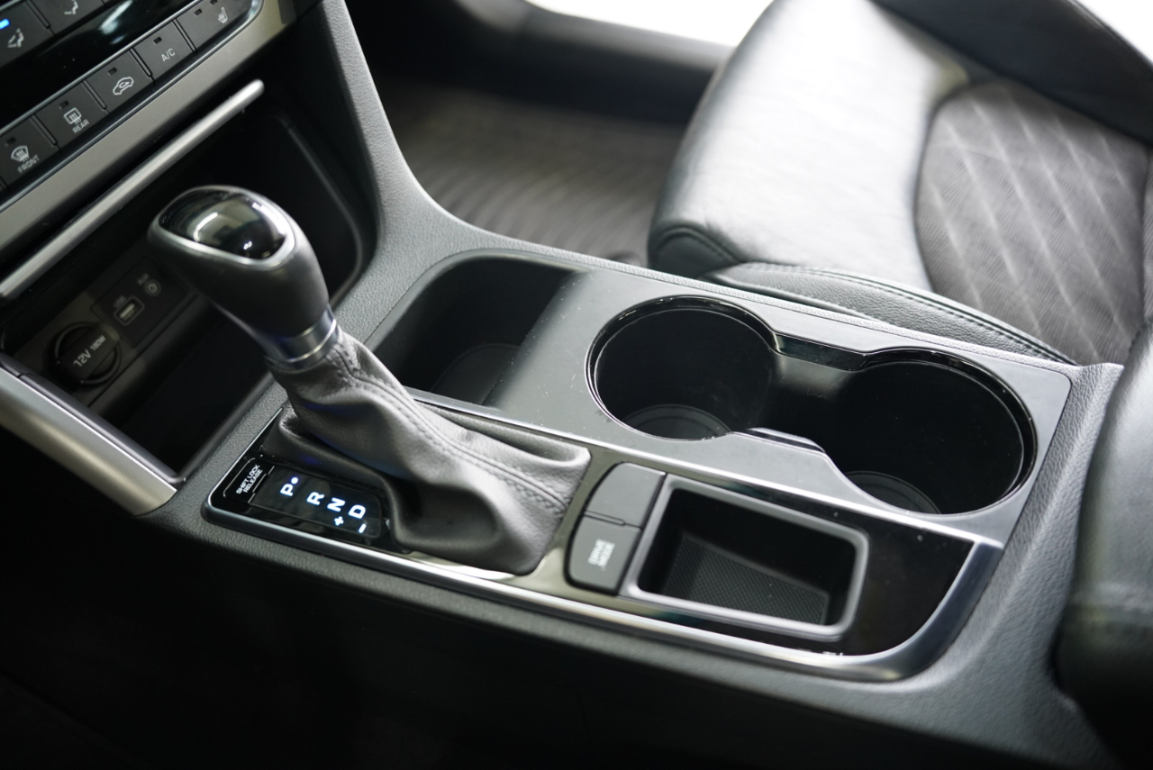 Hyundai Sonata Sport 2.4L 2017