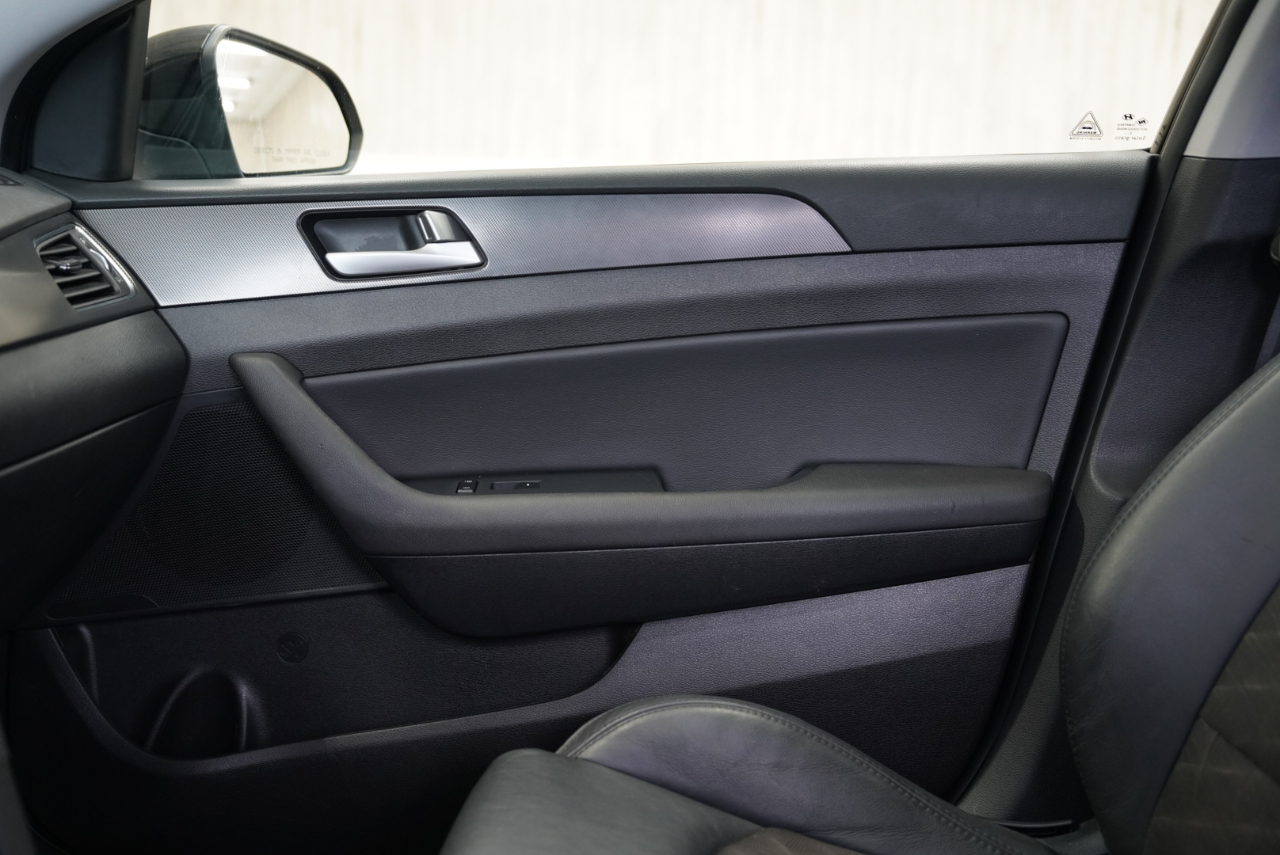 Hyundai Sonata Sport 2.4L 2017