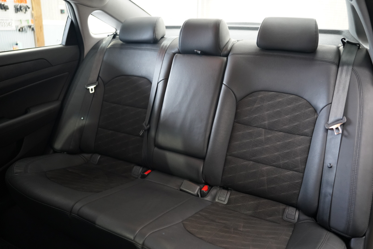 Hyundai Sonata Sport 2.4L 2017