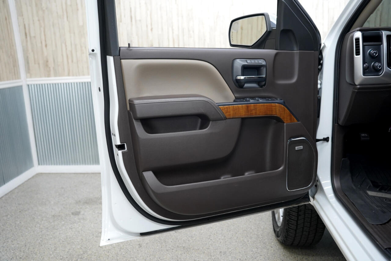 GMC Sierra 1500 4WD Crew Cab 143.5" SLT 2018