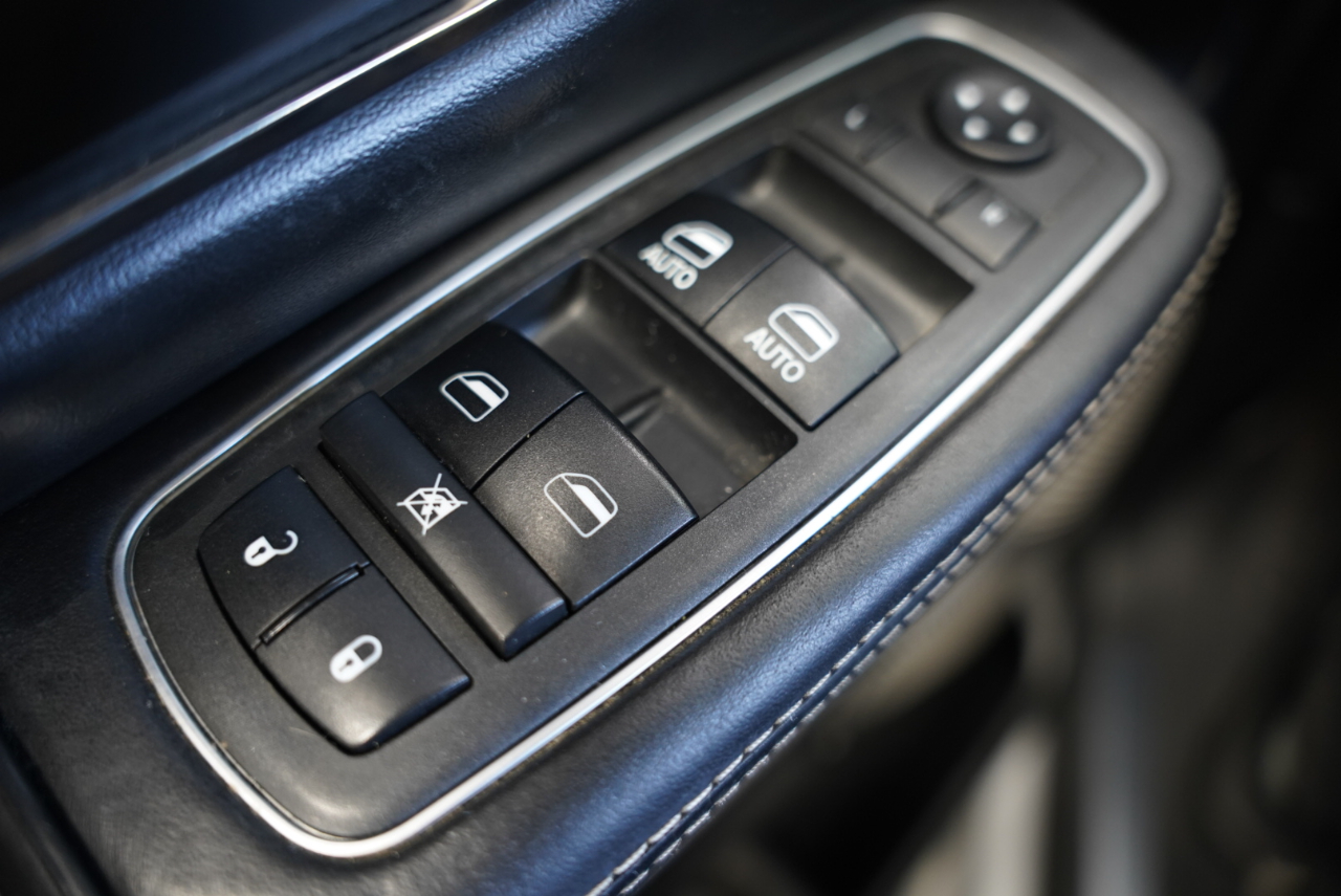 RAM 1500 Limited 4x4 Crew Cab 5'7" Box 2019