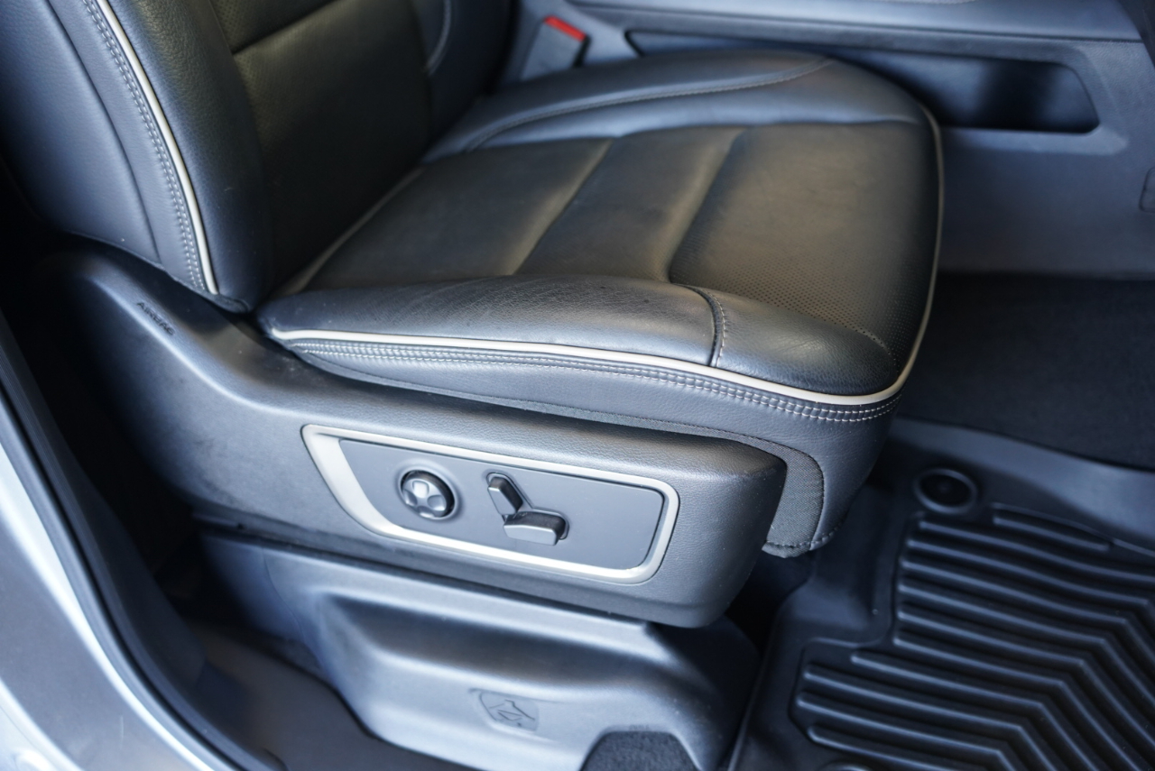 RAM 1500 Limited 4x4 Crew Cab 5'7" Box 2019