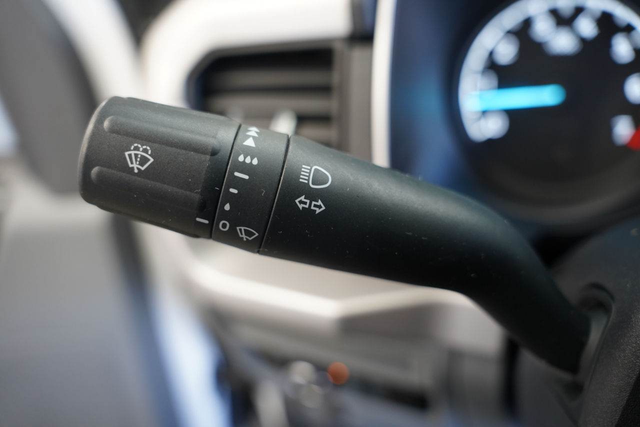 Ford F-150 XL 4WD Reg Cab 6.5' Box 2023