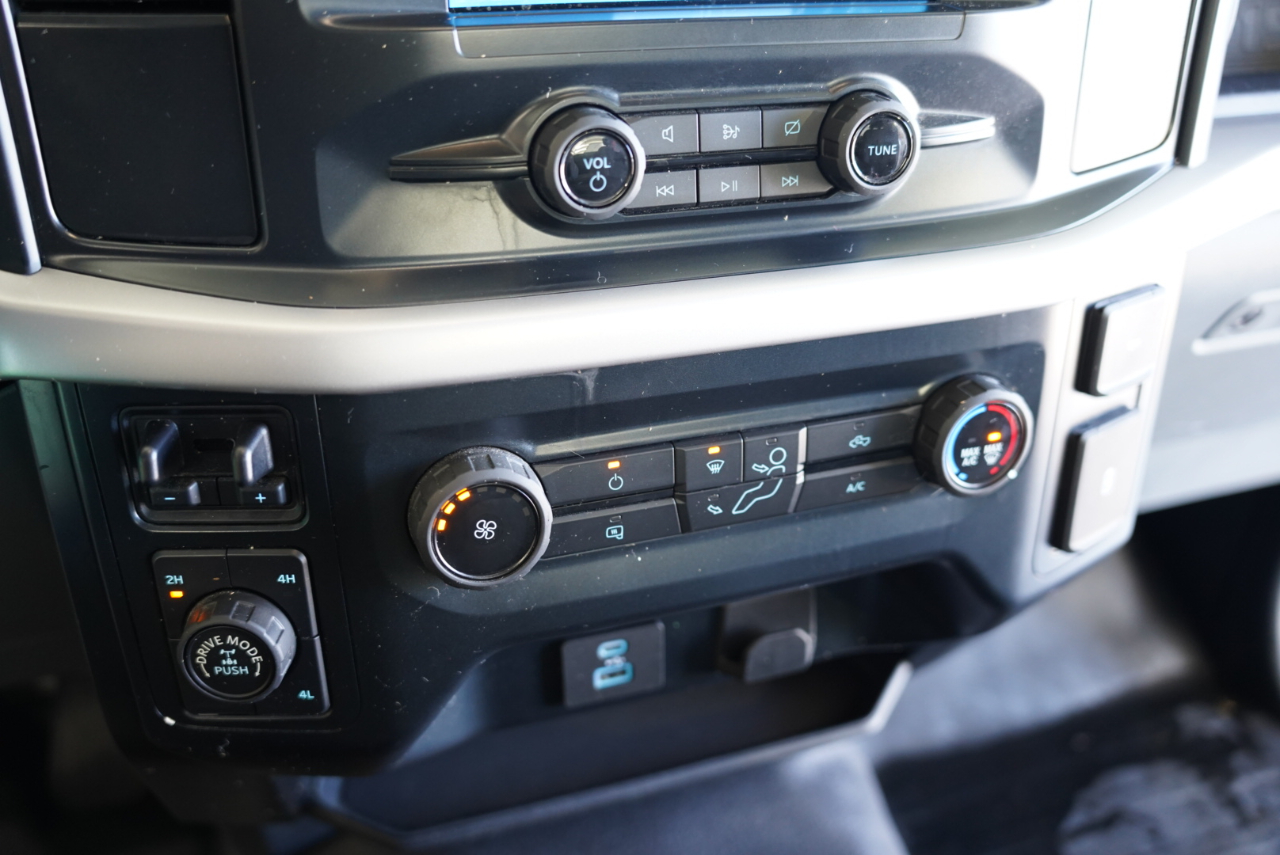 Ford F-150 XL 4WD Reg Cab 6.5' Box 2023