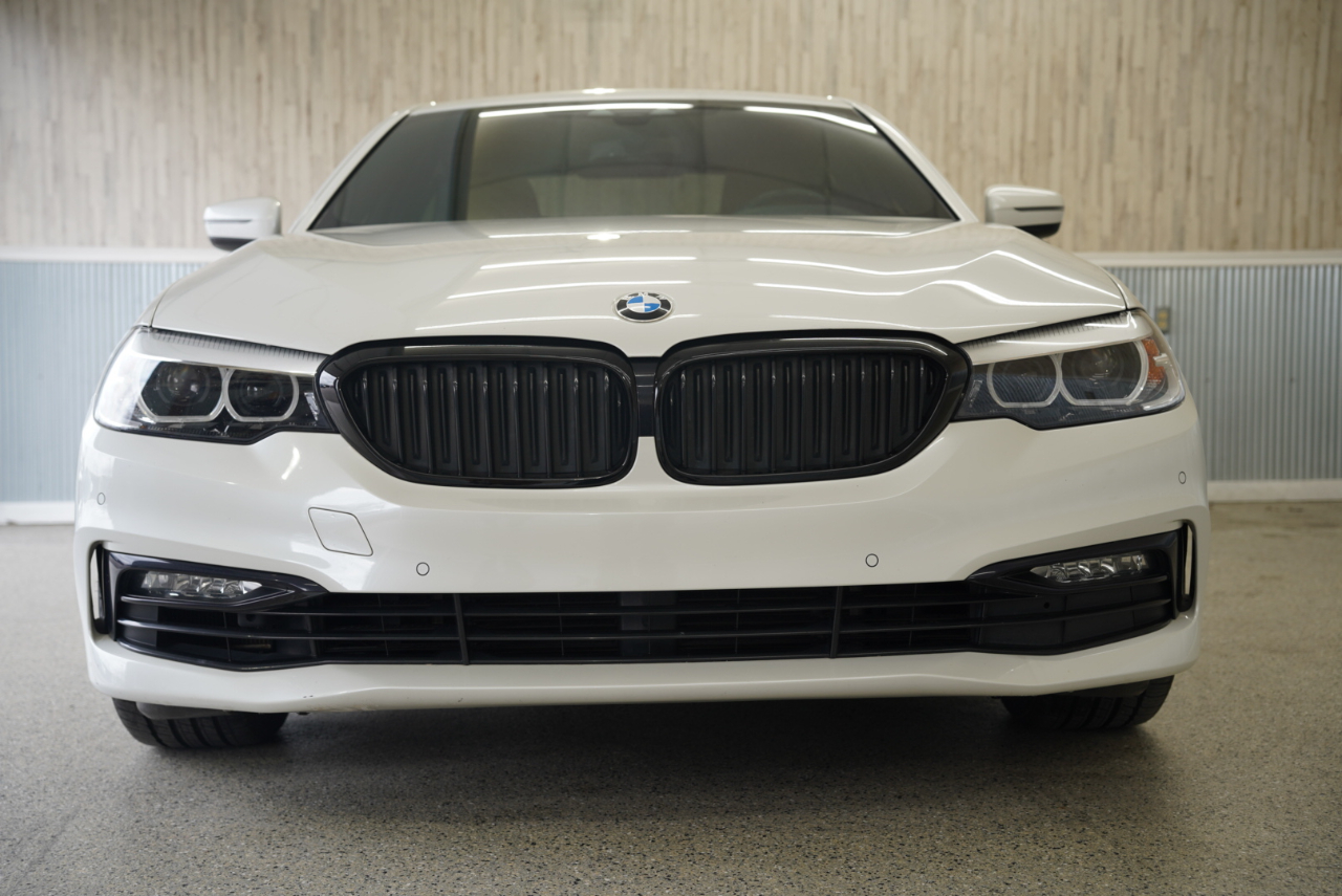 BMW 5 Series 540i Sedan 2018