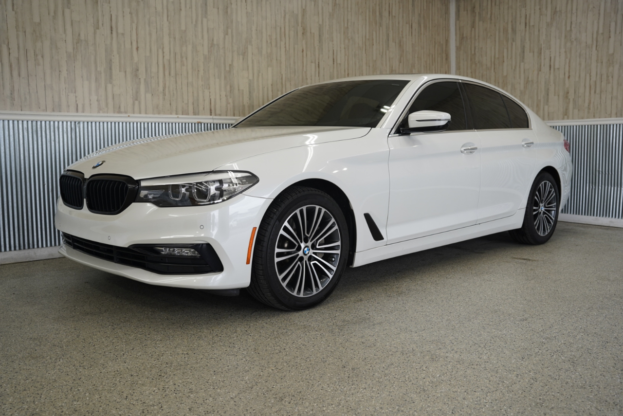 BMW 5 Series 540i Sedan 2018