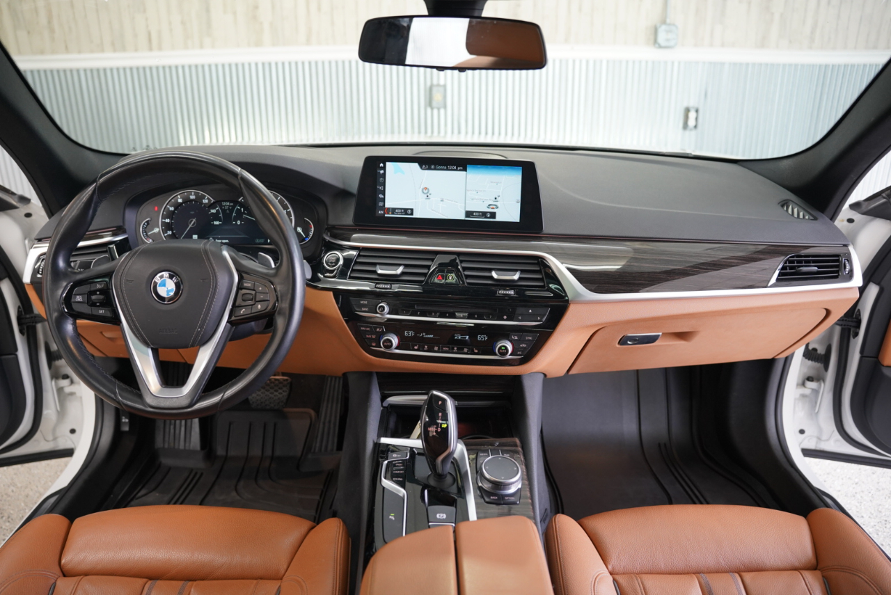 BMW 5 Series 540i Sedan 2018