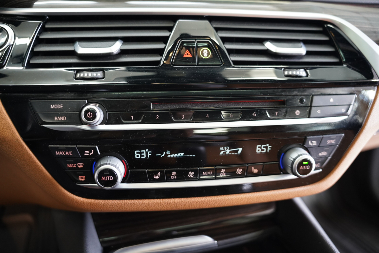 BMW 5 Series 540i Sedan 2018