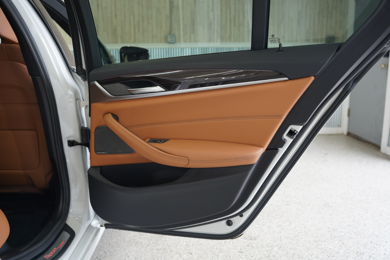 BMW 5 Series 540i Sedan 2018