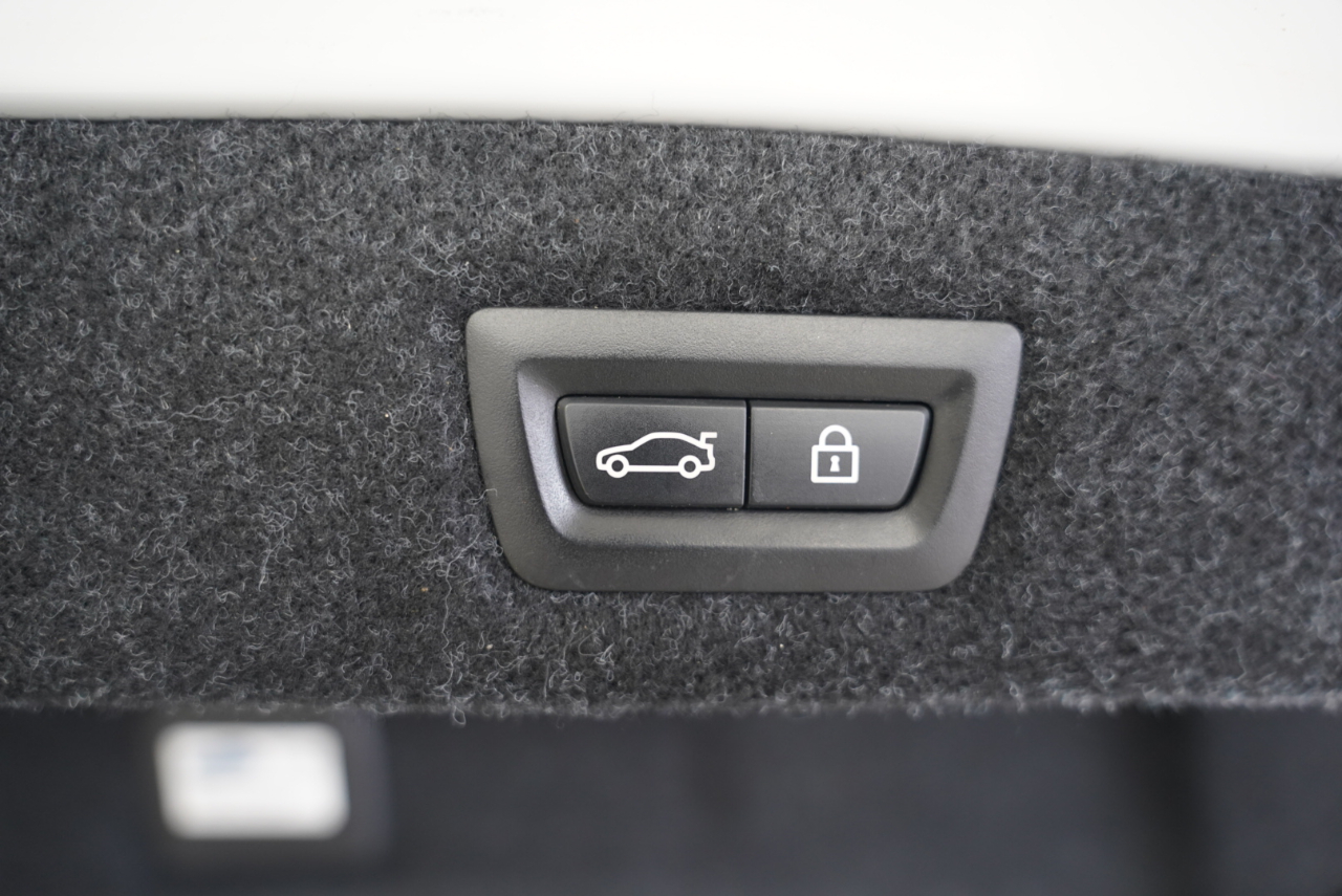 BMW 5 Series 540i Sedan 2018