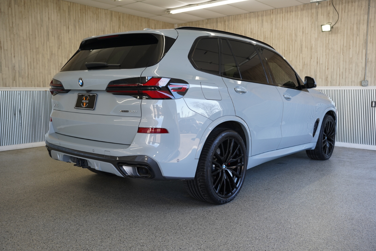 BMW X5  2024