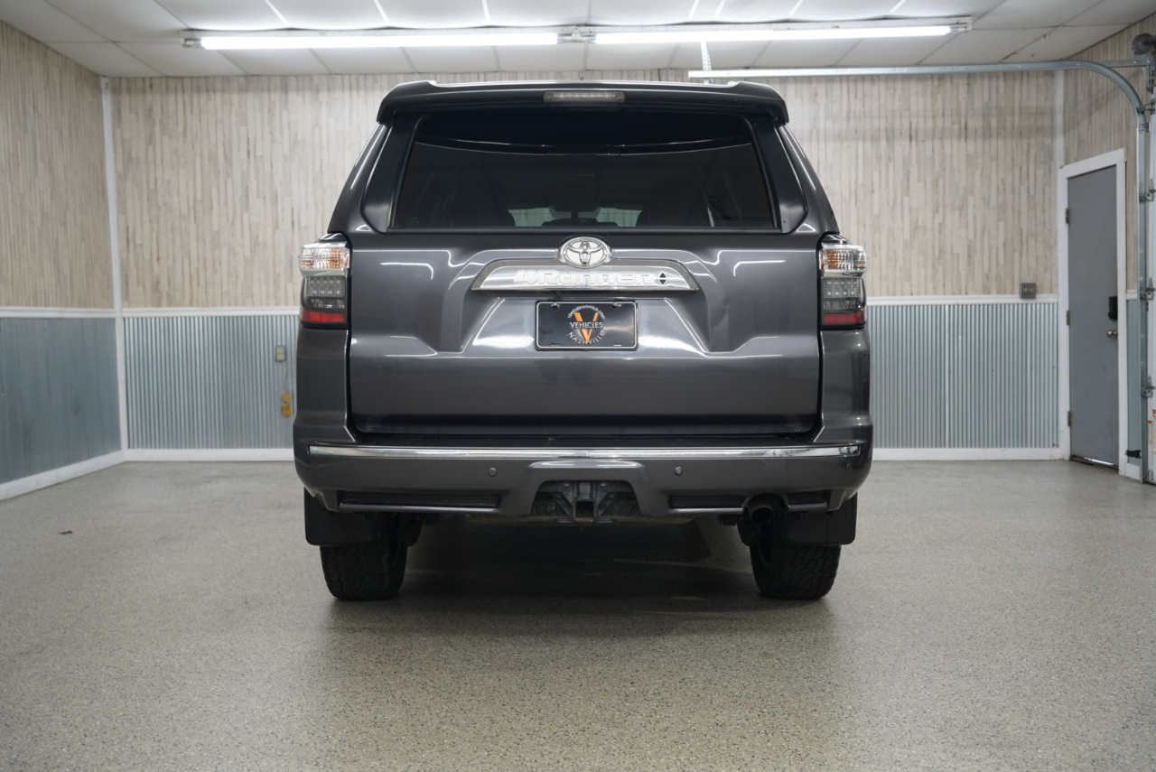 Toyota 4Runner Limited 4WD 2019