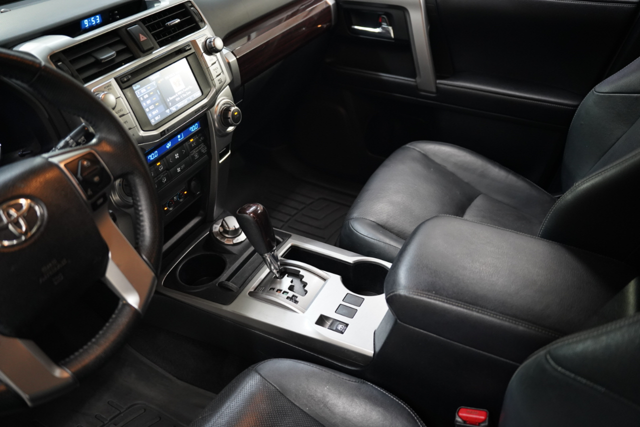 Toyota 4Runner Limited 4WD 2019