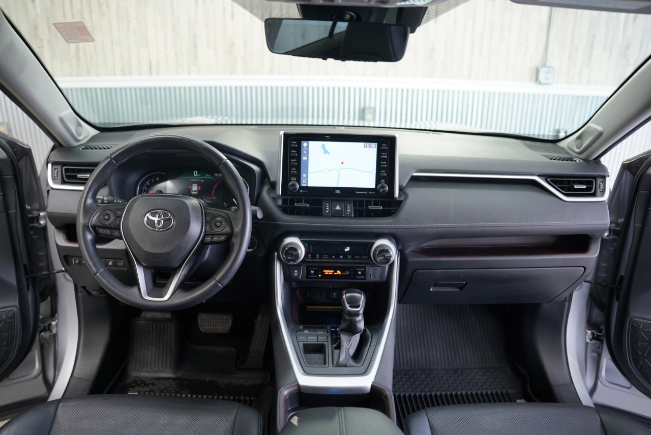 Toyota RAV4 Limited FWD (Natl) 2020