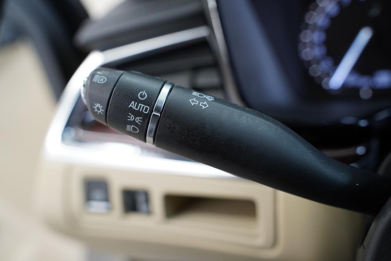 Cadillac XT5 FWD 4dr Premium Luxury 2017