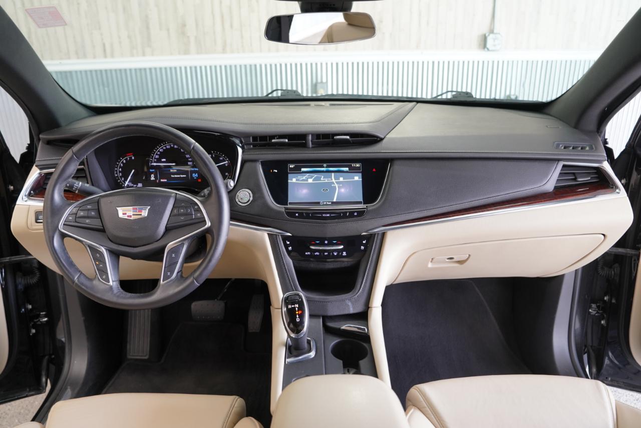 Cadillac XT5 FWD 4dr Premium Luxury 2017