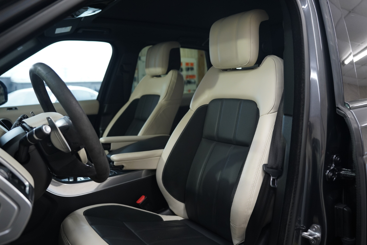 Land Rover Range Rover Sport Turbo i6 MHEV HST 2022