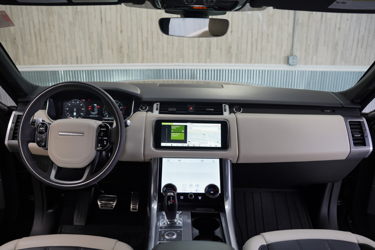 Land Rover Range Rover Sport Turbo i6 MHEV HST 2022