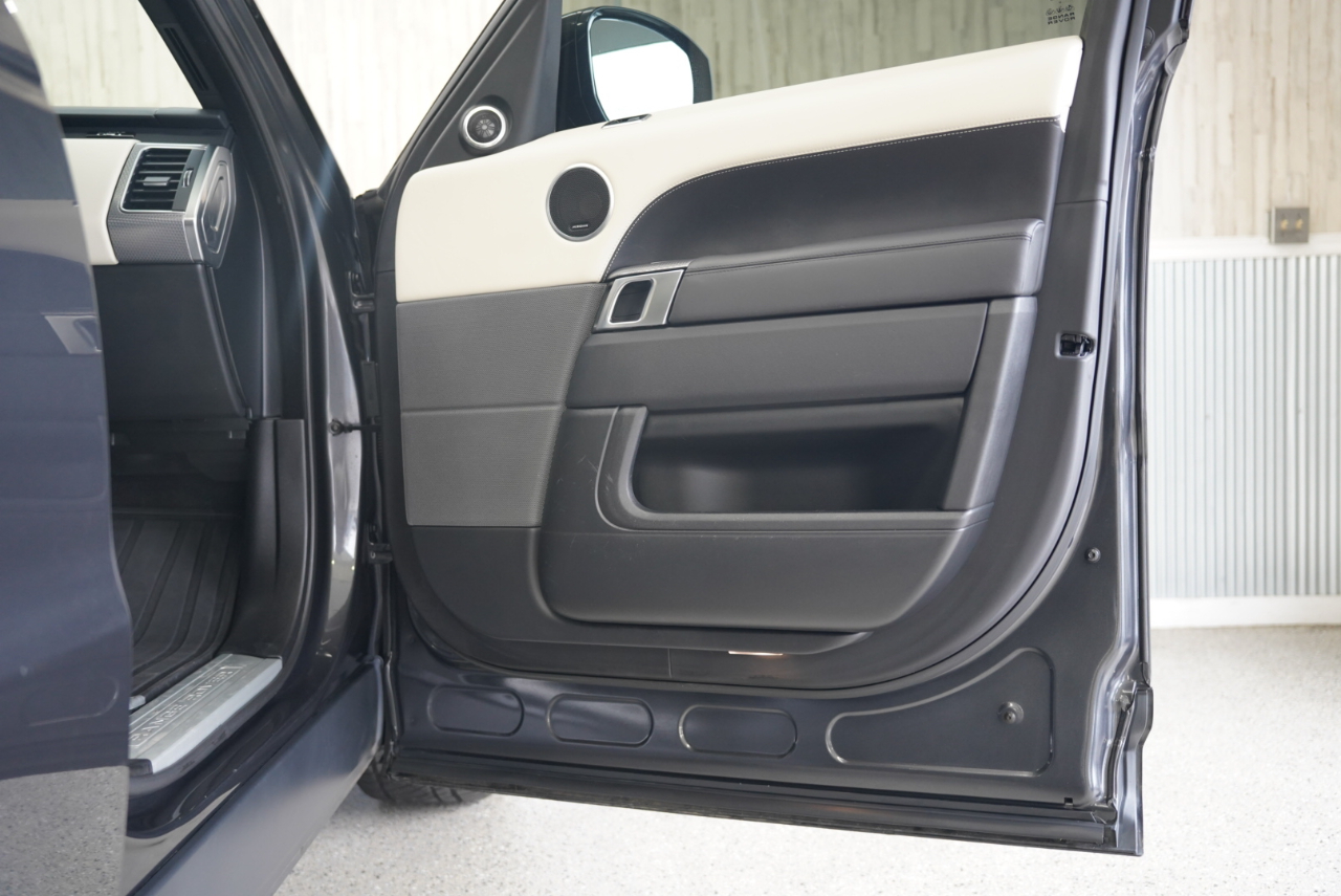 Land Rover Range Rover Sport Turbo i6 MHEV HST 2022