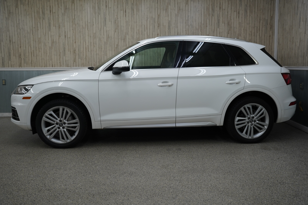 Audi Q5 Premium Plus 45 TFSI quattro 2020