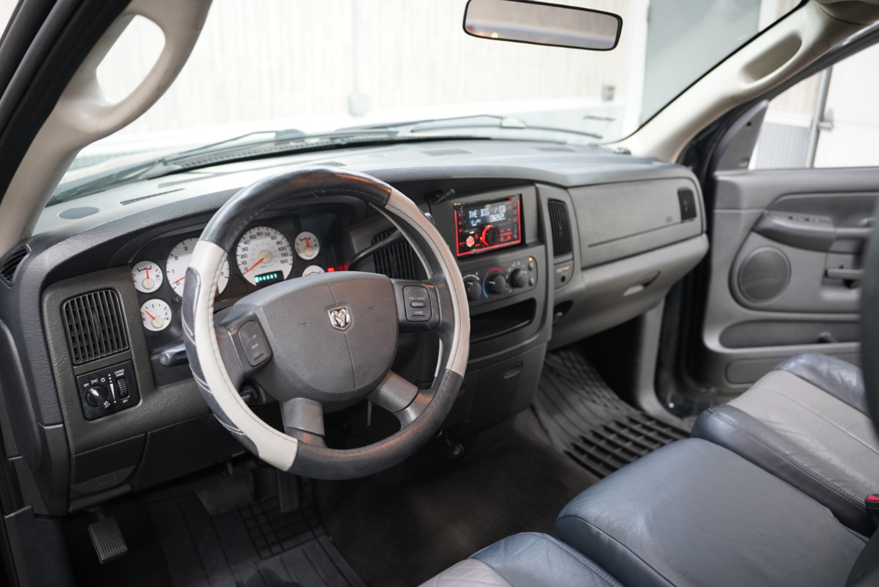 Dodge Ram 1500  2004