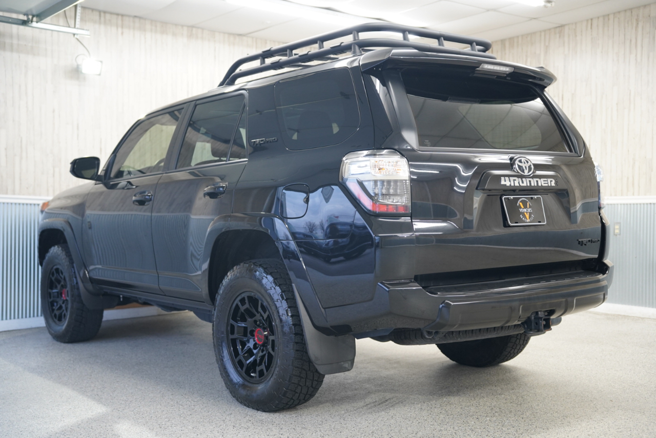 Toyota 4Runner TRD Pro 4WD (Natl) 2021