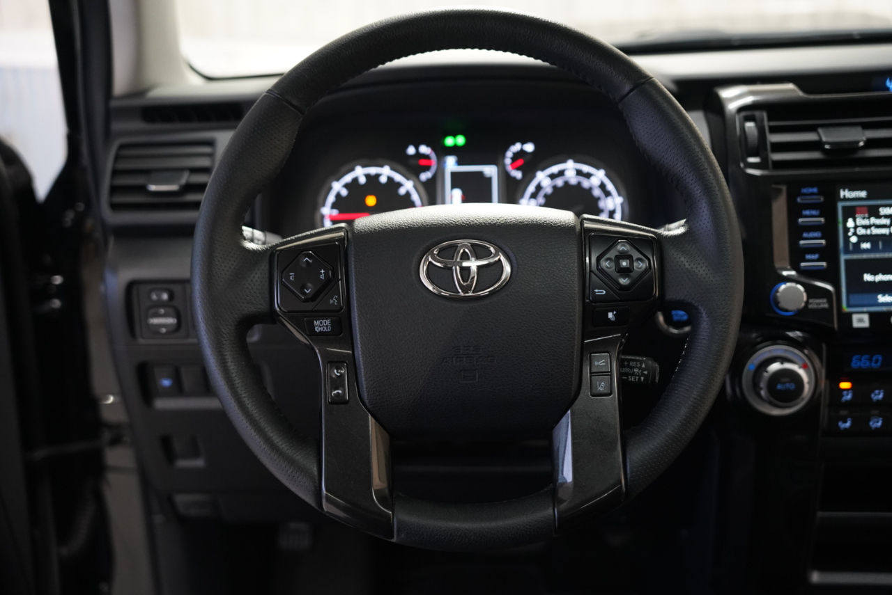 Toyota 4Runner TRD Pro 4WD (Natl) 2021