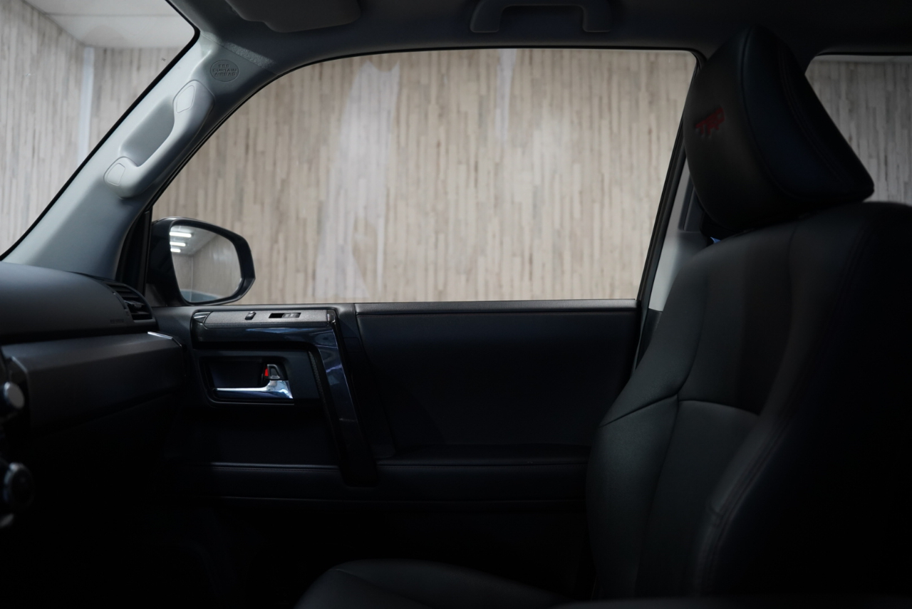 Toyota 4Runner TRD Pro 4WD (Natl) 2021