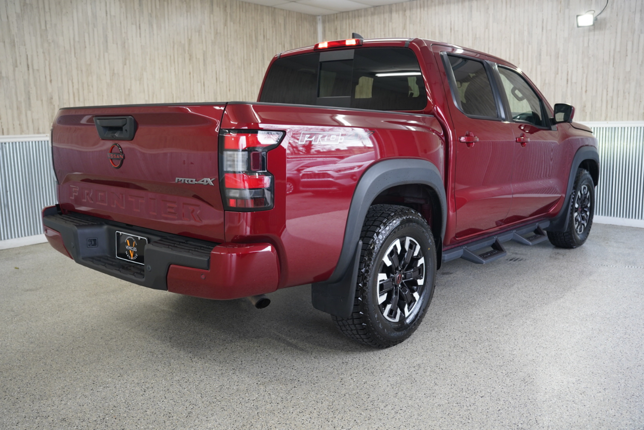 Nissan Frontier Crew Cab 4x4 PRO-4X Auto *Ltd Avail* 2023