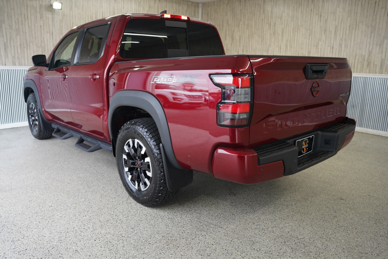 Nissan Frontier Crew Cab 4x4 PRO-4X Auto *Ltd Avail* 2023