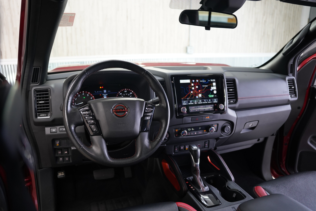 Nissan Frontier Crew Cab 4x4 PRO-4X Auto *Ltd Avail* 2023