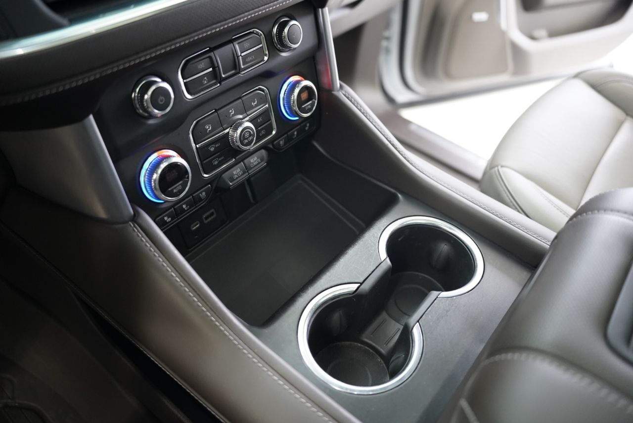 GMC Yukon XL 4WD 4dr SLT 2021