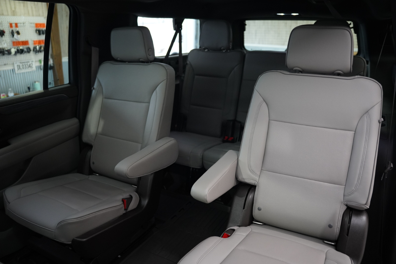 GMC Yukon XL 4WD 4dr SLT 2021