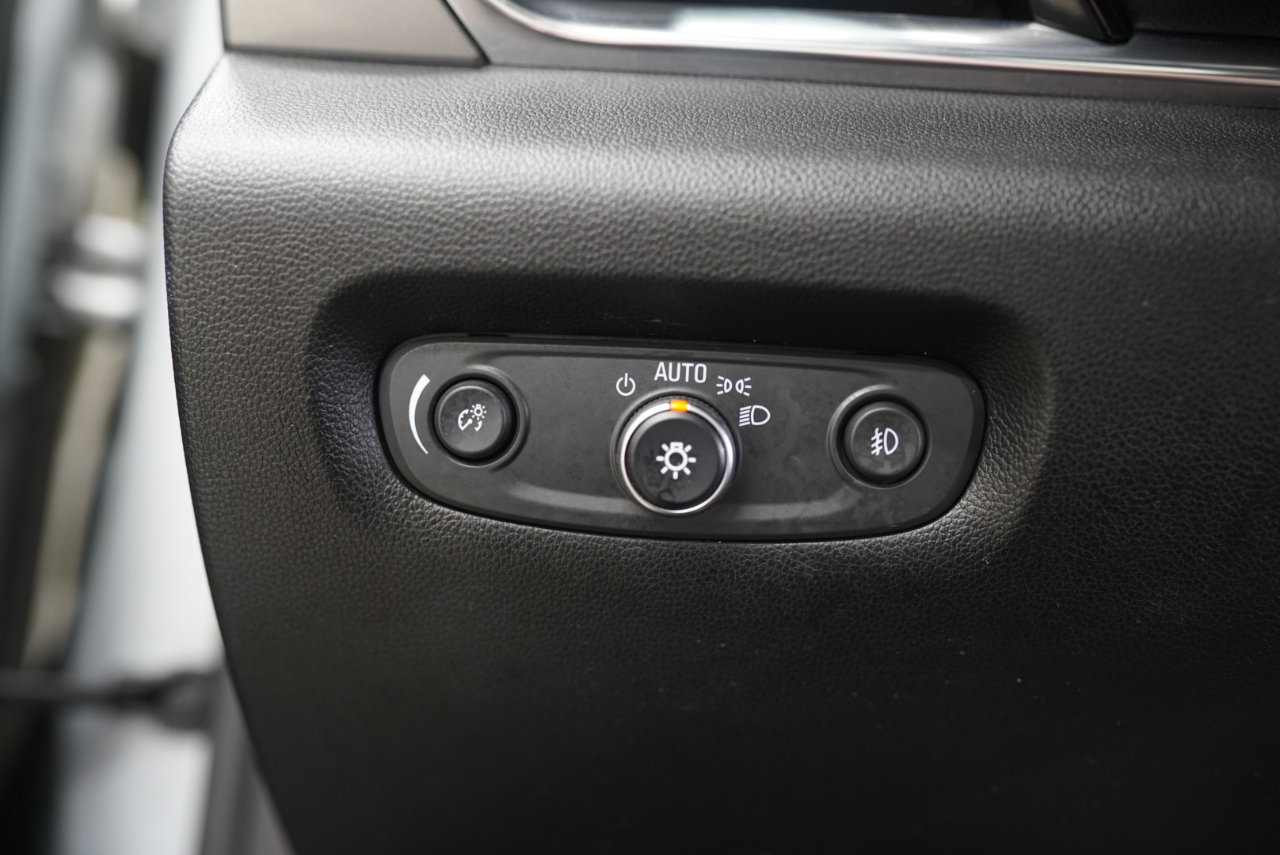 Chevrolet Traverse FWD 4dr LT Leather w/3LT 2019