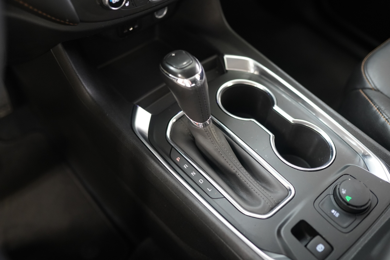 Chevrolet Traverse FWD 4dr LT Leather w/3LT 2019