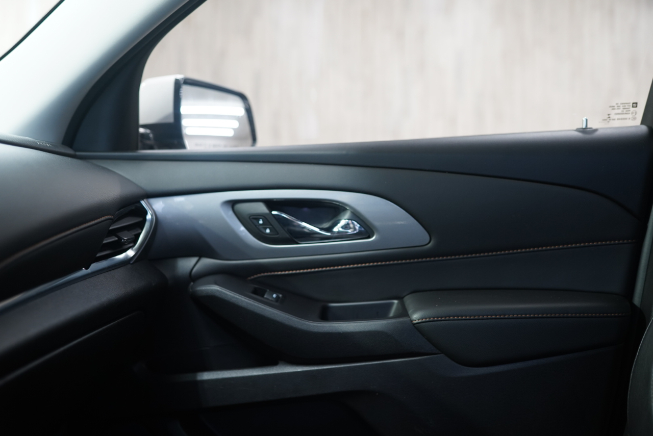 Chevrolet Traverse FWD 4dr LT Leather w/3LT 2019