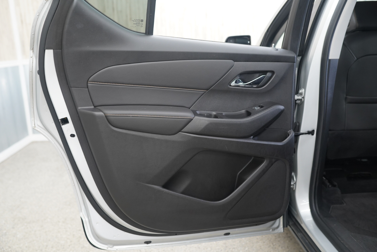 Chevrolet Traverse FWD 4dr LT Leather w/3LT 2019