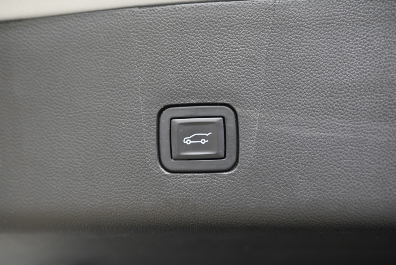 Chevrolet Traverse FWD 4dr LT Leather w/3LT 2019