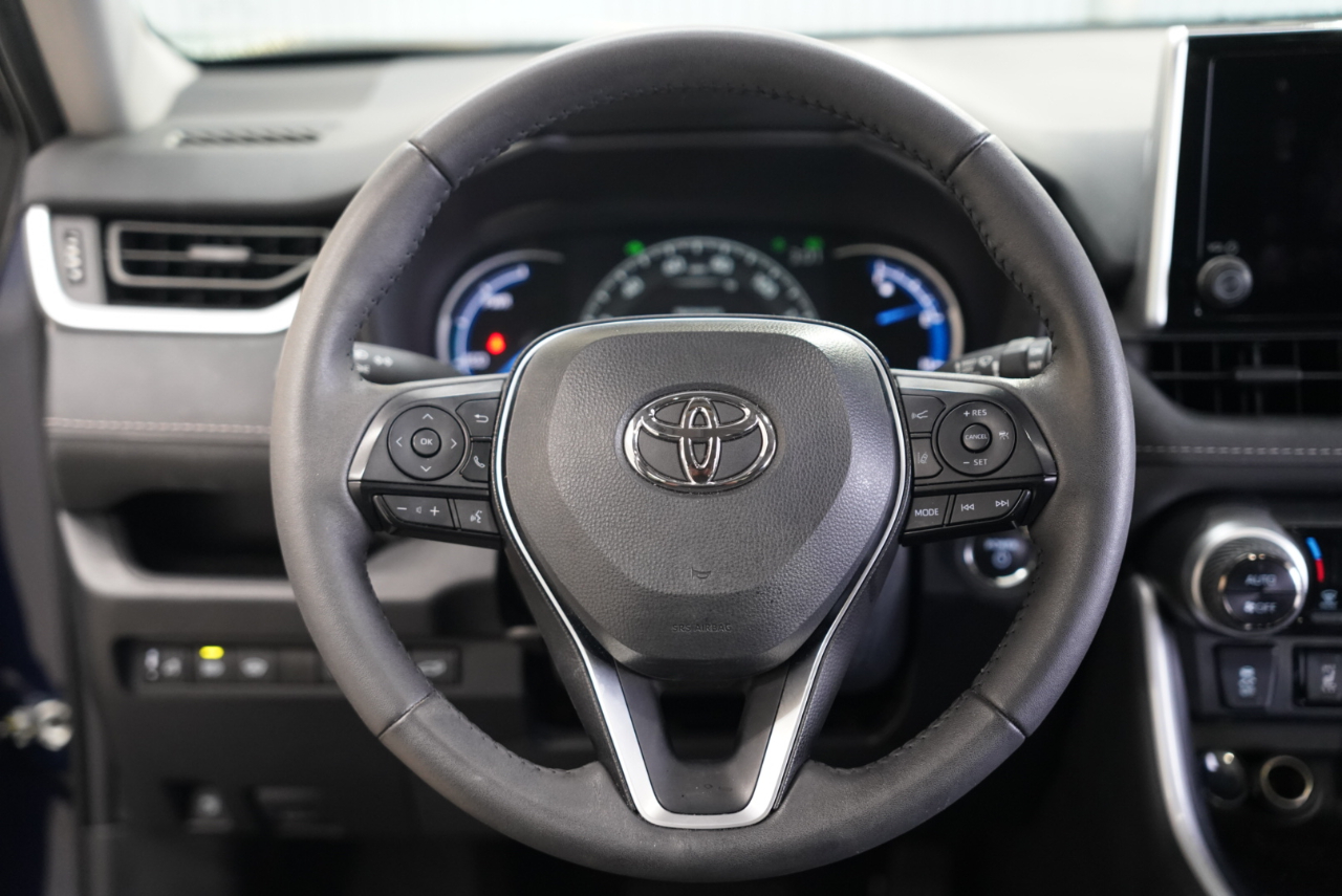 Toyota RAV4 Hybrid XLE AWD (Natl) 2024