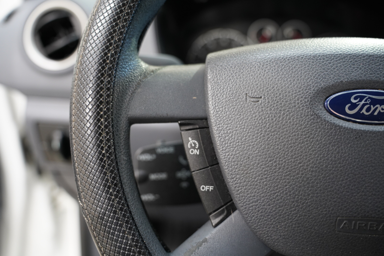 Ford Transit Connect 114.6" XLT w/side & rear door privacy glass 2012