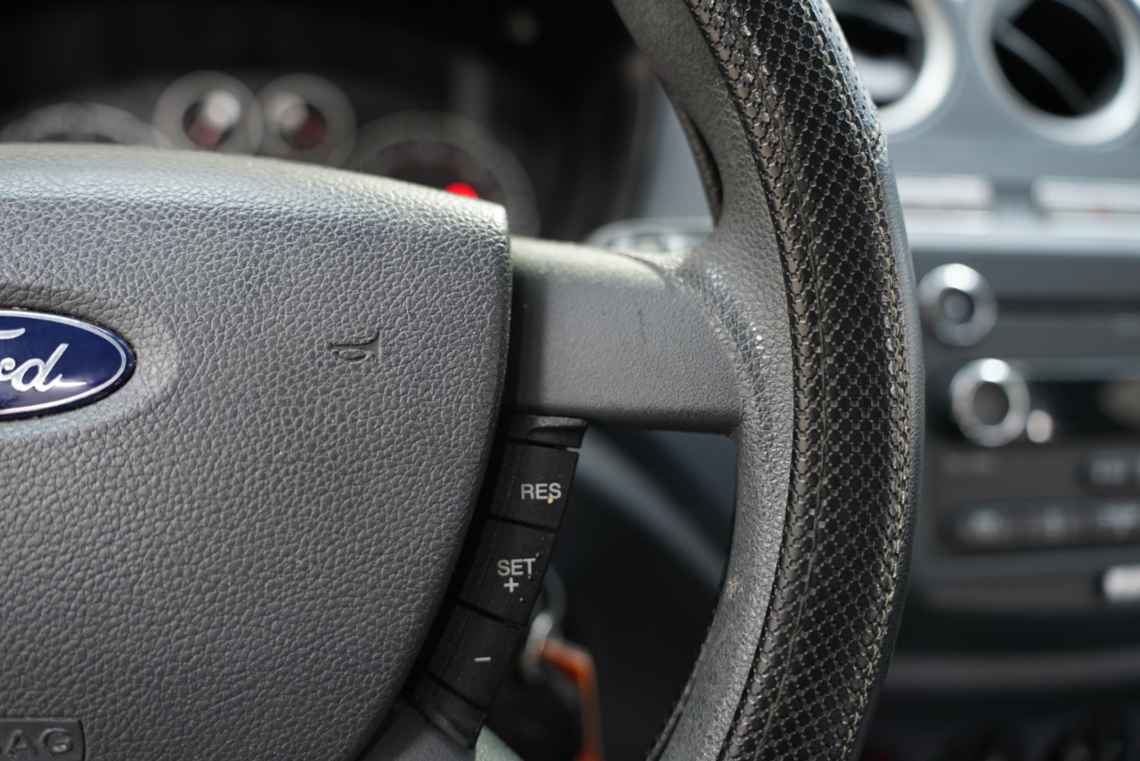 Ford Transit Connect 114.6" XLT w/side & rear door privacy glass 2012