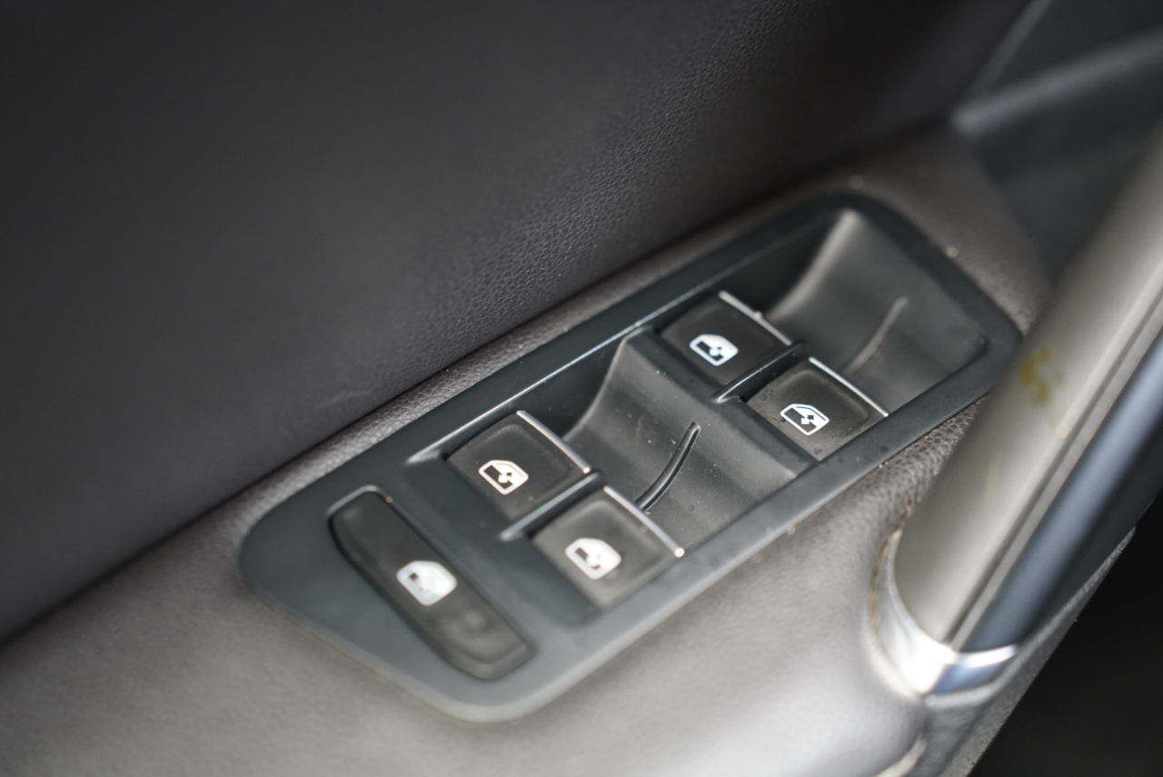 Volkswagen Golf R 4dr HB Man 2016